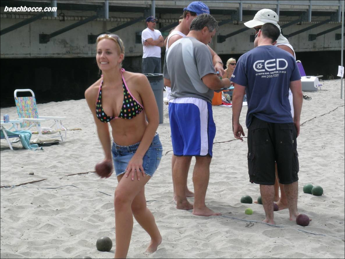 beach-bocce-ball-084