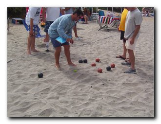 beach-bocce-ball-039 - Click to enlarge